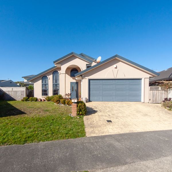 Free Property Data For 8 Silver Pine Avenue Woodridge Wellington Homes Co Nz