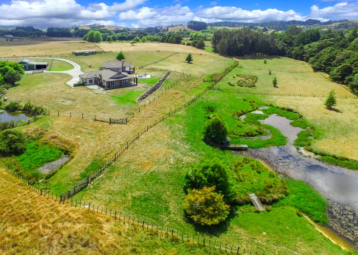 Free property data for 45 Escott Road, Dairy Flat homes.co.nz