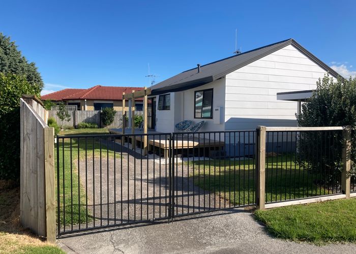 Free property data for 13A Opal Drive, Papamoa Beach, Papamoa homes.co.nz