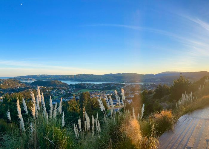  at 25 Pacific View, Whitby, Porirua