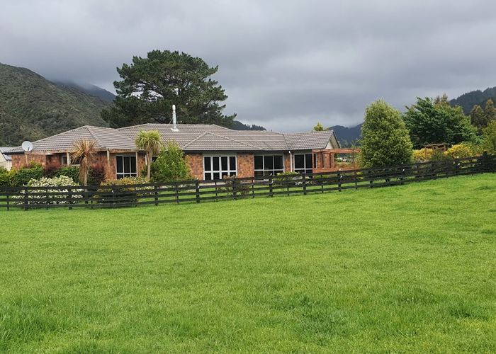  at 84 Gilbert Road, Kaitoke, Upper Hutt