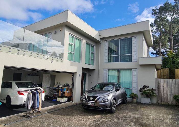  at 11 Zara Court, Windsor Park, Auckland