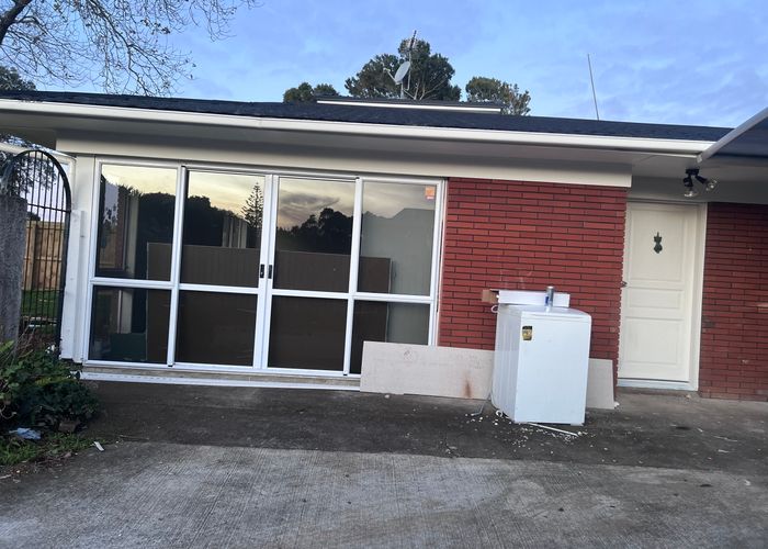  at 82 Muir Avenue, Mangere Bridge, Auckland