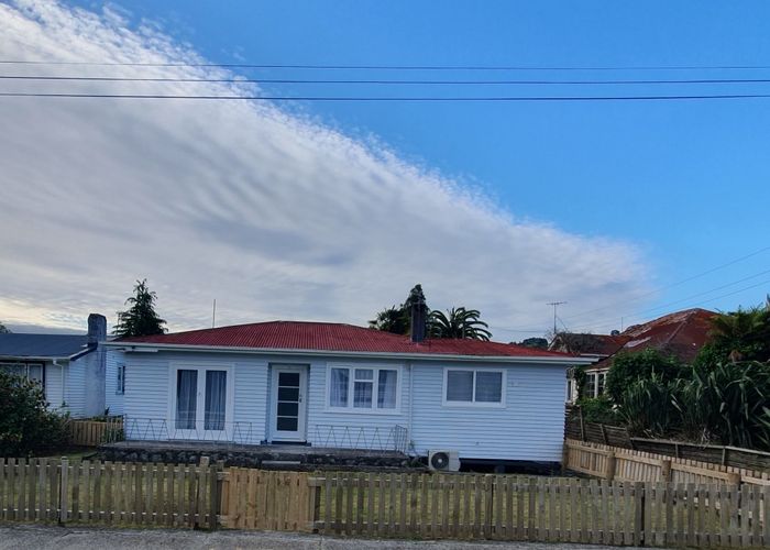  at 11 Lawrence Street, Te Kuiti