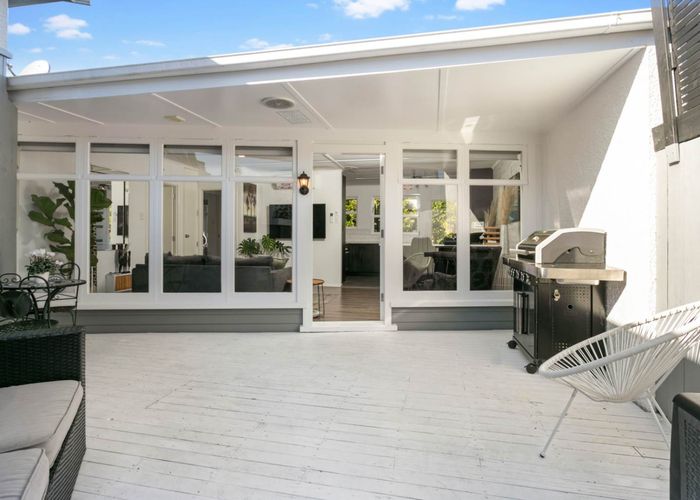  at 5/7 Colenso Place, Mission Bay, Auckland