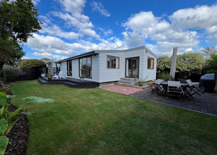  at 2/28 Hill Crescent, Papakura, Papakura