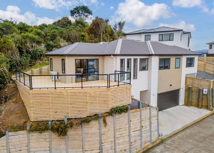  at 14 Poto Road, Normandale, Lower Hutt