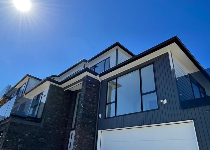  at 10 Teoteo Place, Flat Bush, Auckland