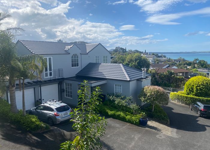  at 304B Riddell Road, Glendowie, Auckland