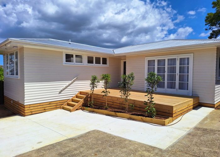  at 13A Torrington Crescent, Glen Innes, Auckland