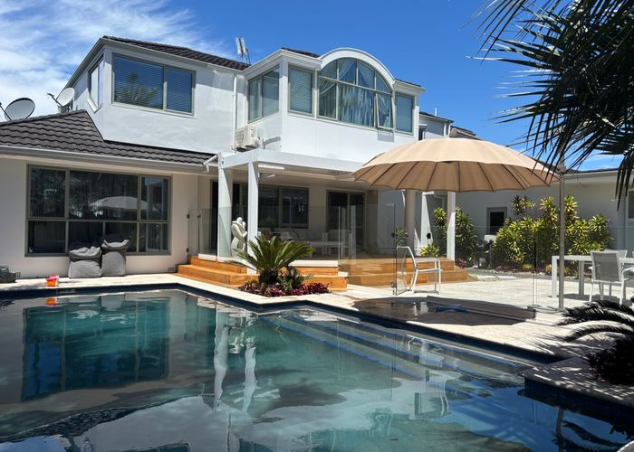  at 225 Beach Road, Campbells Bay, Auckland