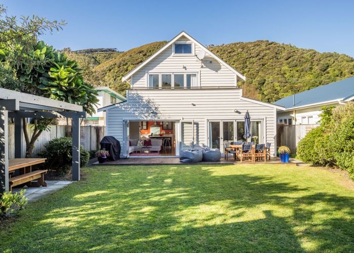  at 56 Oroua Street, Eastbourne, Lower Hutt