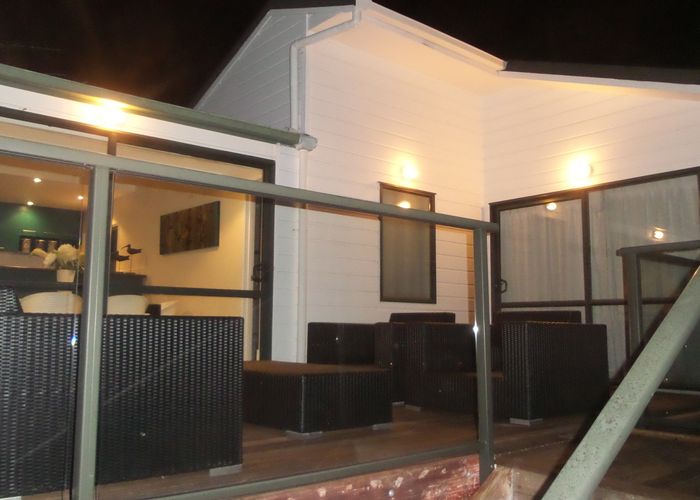  at 9 Arcadia Crescent, Bayview, Auckland