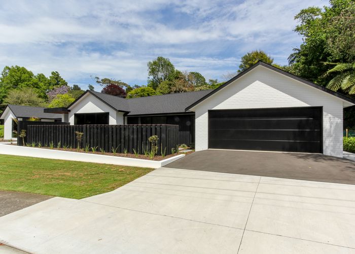  at 2 Azalea Place, Brooklands, New Plymouth