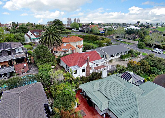  at 3/72 Patteson Avenue, Mission Bay, Auckland