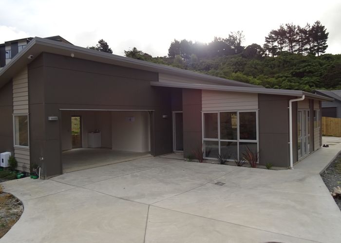  at 15 Lindis Lane, Kelson, Lower Hutt