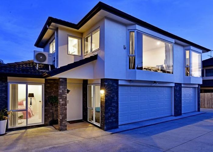  at 10 Philadelphia Avenue, Albany Heights, Auckland