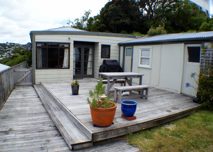  at 5 Baden Road, Hataitai, Wellington