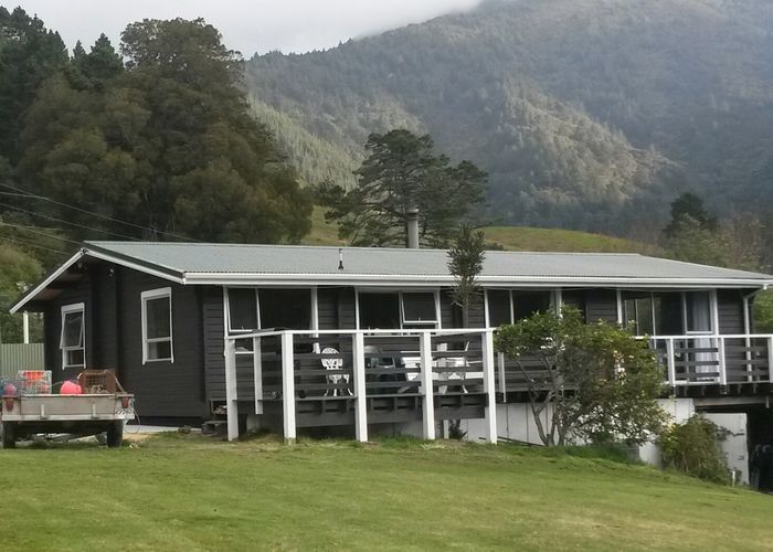  at 11 Mccormicks Road, Whatamango Bay, Picton