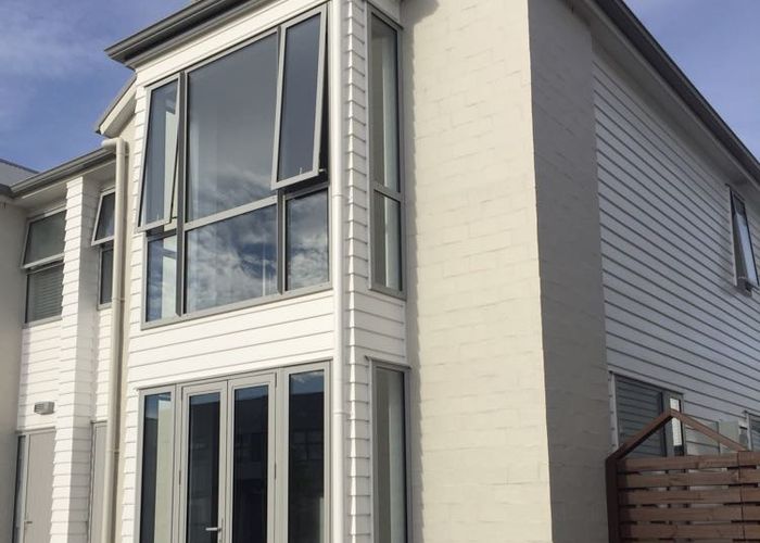  at 31 Hollowout Street, Takanini, Auckland