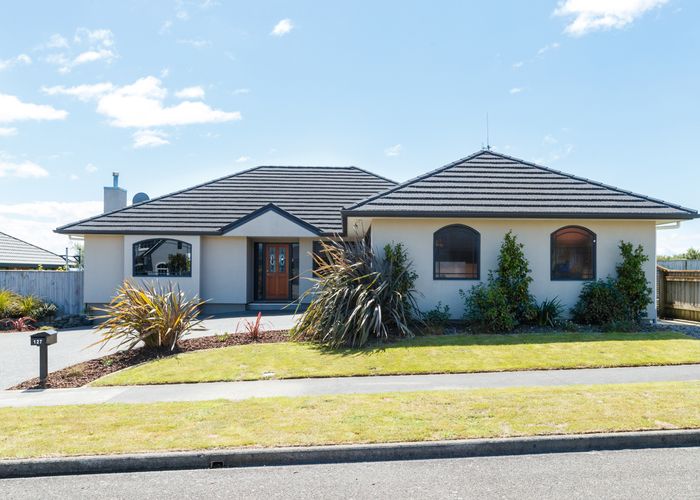  at 127 Pacific Drive, Fitzherbert, Palmerston North
