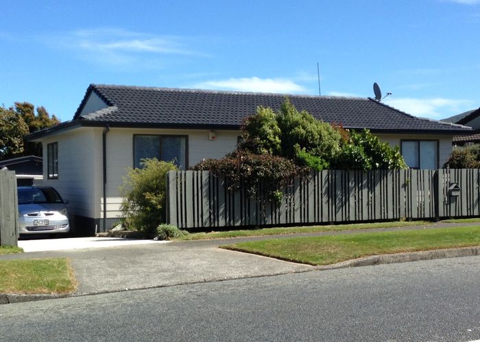  at 3 Waipounamu Drive, Kelson, Lower Hutt