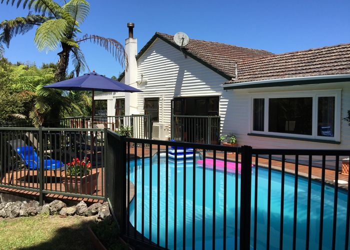  at 12 Deirdre Place, Titirangi, Auckland