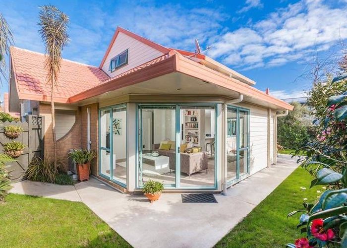  at 22C Lancing Road, Sandringham, Auckland