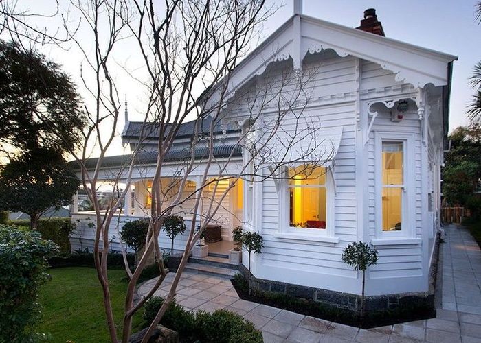  at 23 Bellevue Road, Mount Eden, Auckland