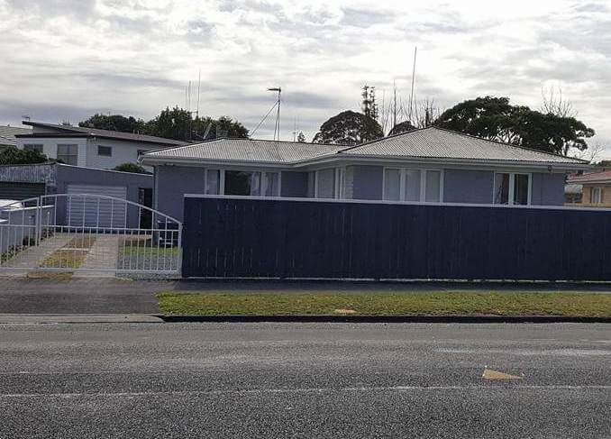  at 4 Cameron Road, Hamilton East, Hamilton