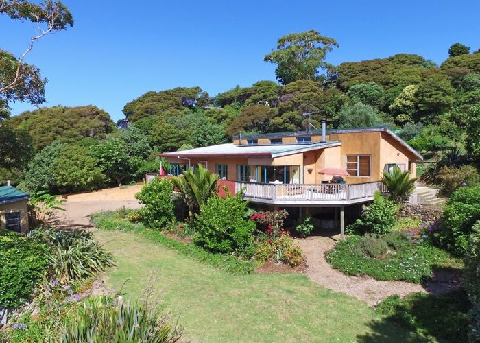  at 11 Albert Crescent, Ostend, Waiheke Island