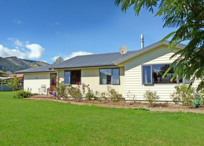 at 41 Main Road, Tapawera, Wakefield