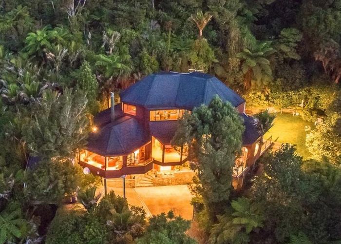  at 170 Scenic Drive, Titirangi, Auckland
