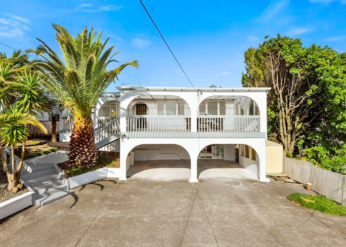  at 52 Heaphy Street, Blockhouse Bay, Auckland