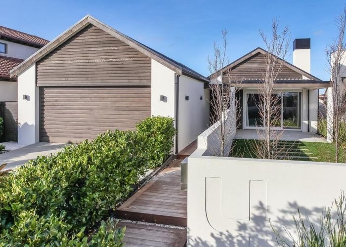 at 4 Lombardia Way, Karaka, Papakura