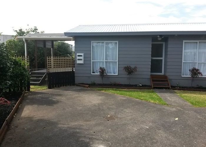  at 2/18 Trimdon Street, Randwick Park, Auckland