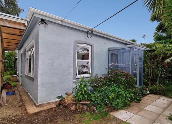  at 22 Harbour View Road, Te Atatu Peninsula, Auckland
