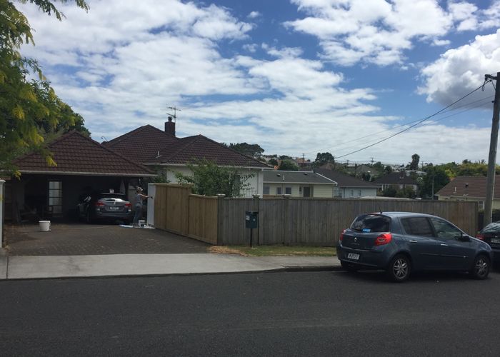  at 16 Achilles Crescent, Narrow Neck, Auckland