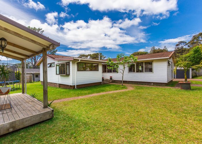  at 204 Shaw Road, Oratia, Auckland