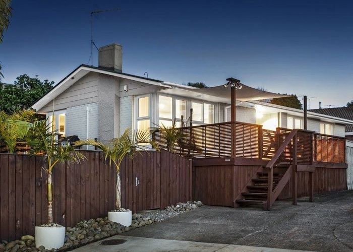  at 1/51 Larne Avenue, Pakuranga Heights, Auckland