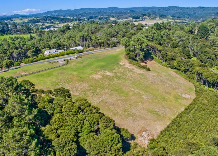  at 19 Crows Road, Swanson, Auckland