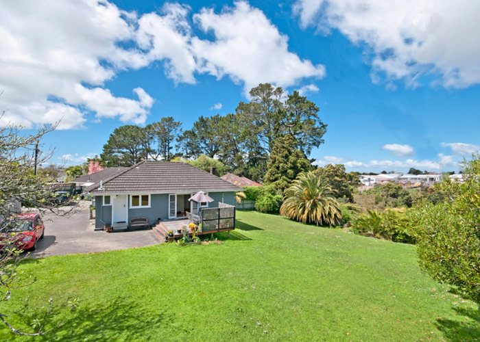  at 21 Bedford Street, Te Atatu South, Auckland