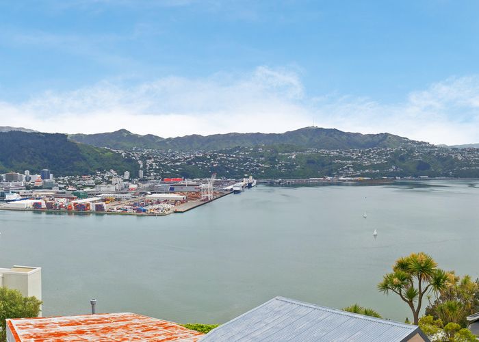  at 4 Thane Road, Roseneath, Wellington