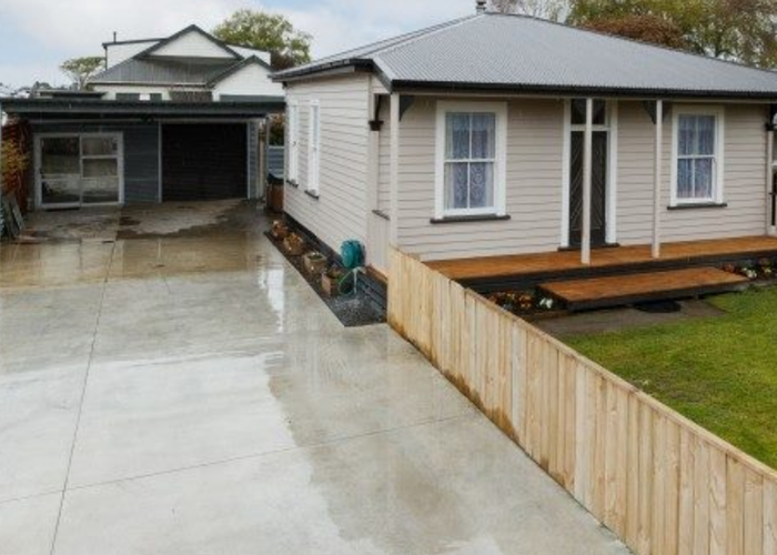  at 6 Charles Cross Street, Longburn, Palmerston North
