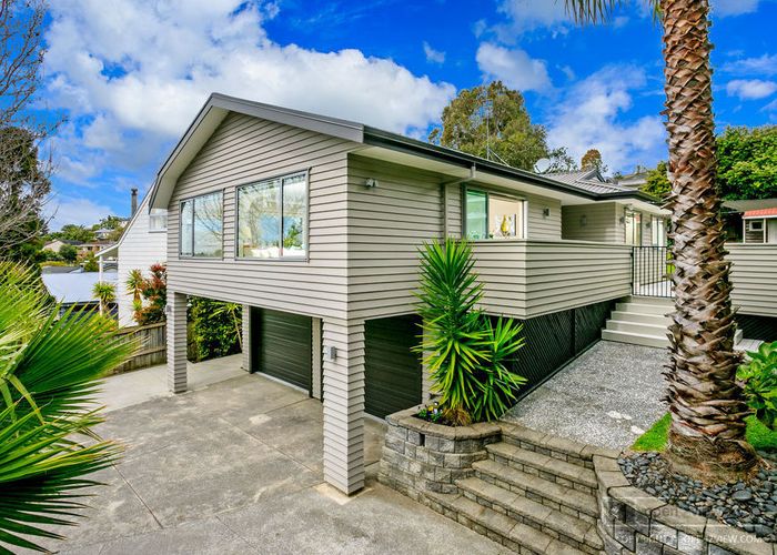Free property data for 79 Langana Avenue, Browns Bay, Auckland homes