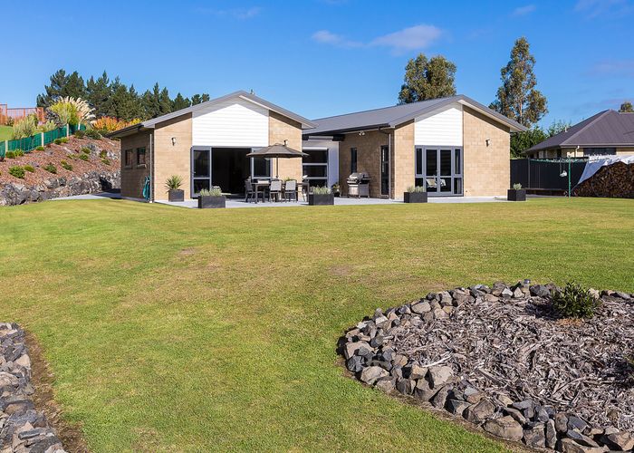  at 18 Wavy Knowes Drive, Waldronville, Dunedin