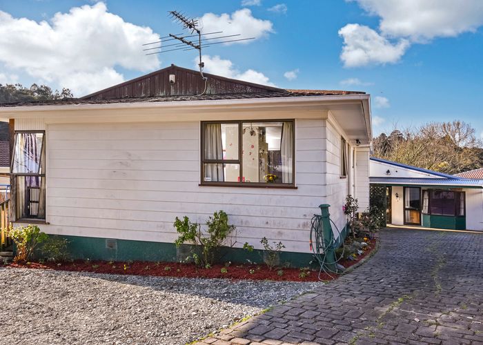  at 77 Bayview Road, Bayview, Auckland