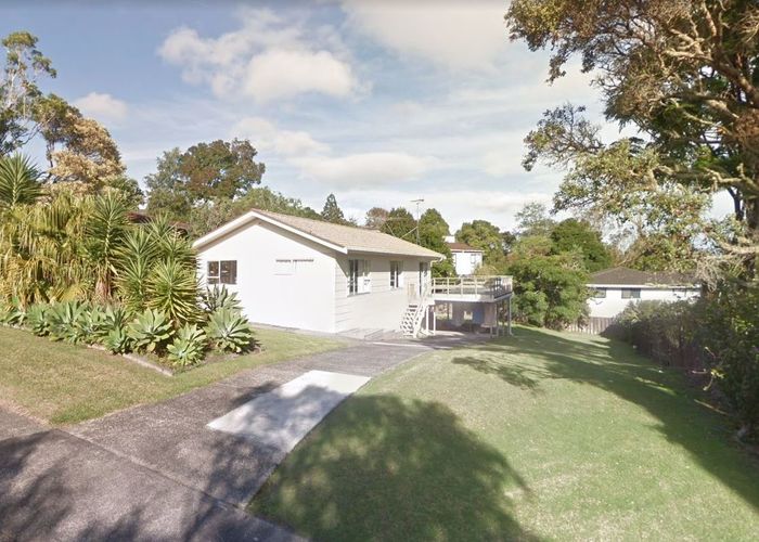  at 20 Odin Place, Beach Haven, Auckland