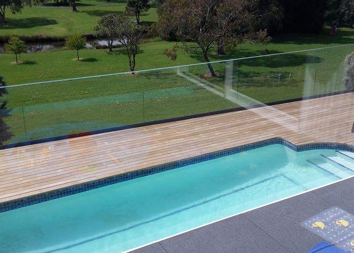  at 14 Tarahanga Street, Northcote, Auckland