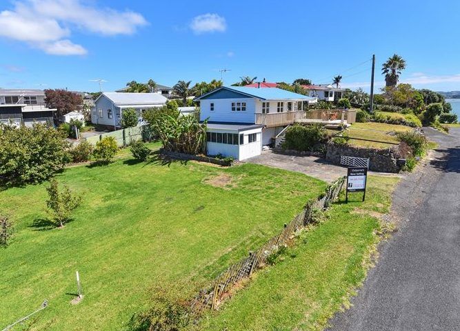 at 17A Keven Road, Clarks Beach, Pukekohe